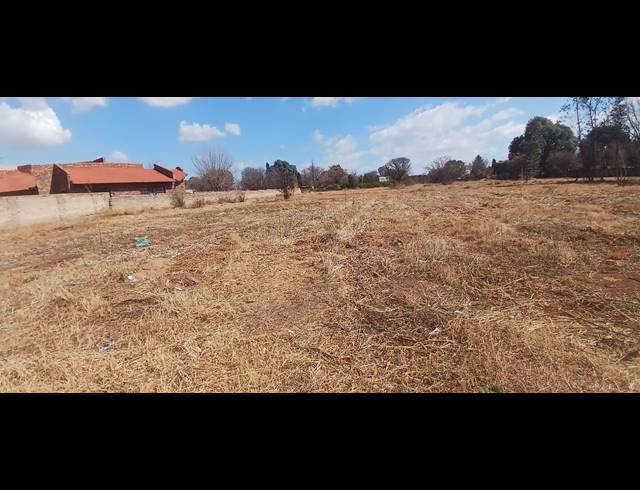 4,064M² VACANT LAND FOR SALE IN HENLEY ON KLIP